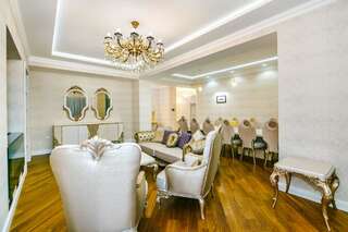 Апартаменты Nizami Street VIP Apartment Баку Апартаменты с 3 спальнями-4