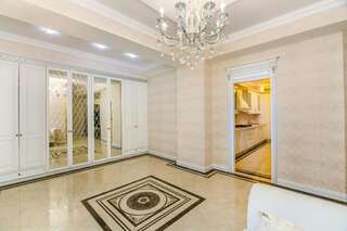 Апартаменты Nizami Street VIP Apartment Баку Апартаменты с 3 спальнями-54
