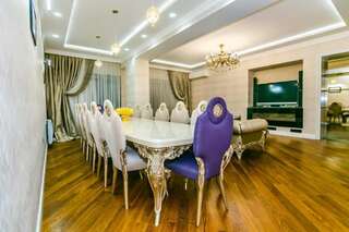 Апартаменты Nizami Street VIP Apartment Баку Апартаменты с 3 спальнями-61